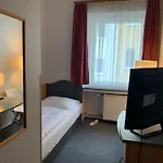 Berg Hotel Kolonia
