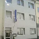 Hotel Berg 2*