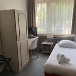 Hotel Berg 2*