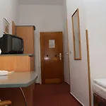 Berg 2* Kolonia