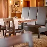 Berg Hotel 2*