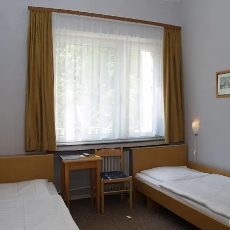 Berg Otel Köln